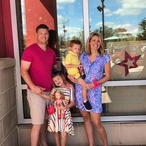 Meet your Posher, Brandy